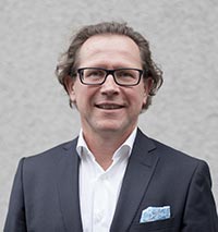 Dr. med. Gregor Schönecker